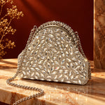 Crystal Majesty – A Statement of Pure Elegance